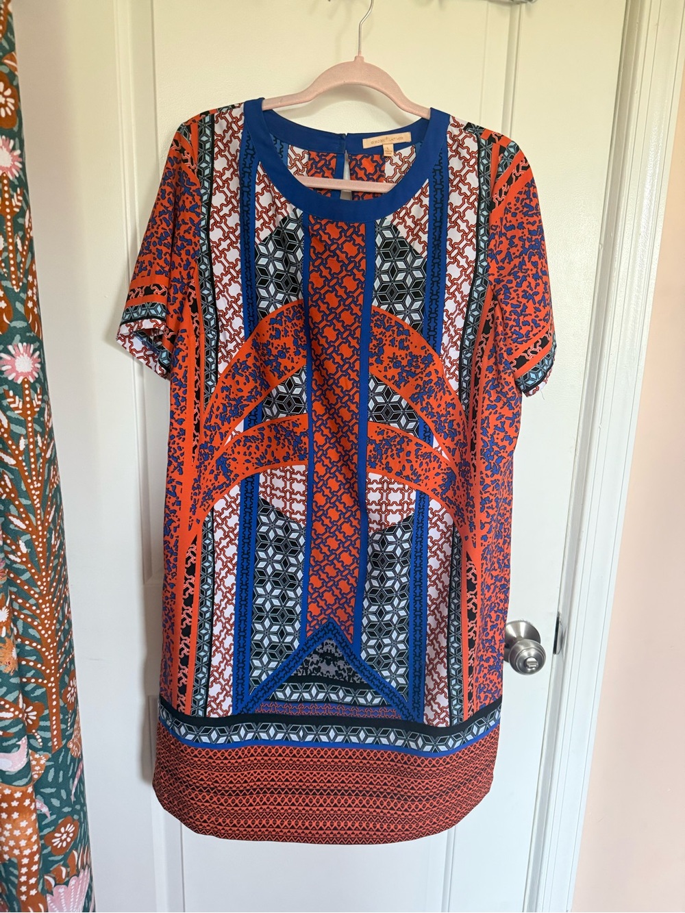 Gibson Latimer Orange and Blue Geometric Short-Sleeve Shift Dress